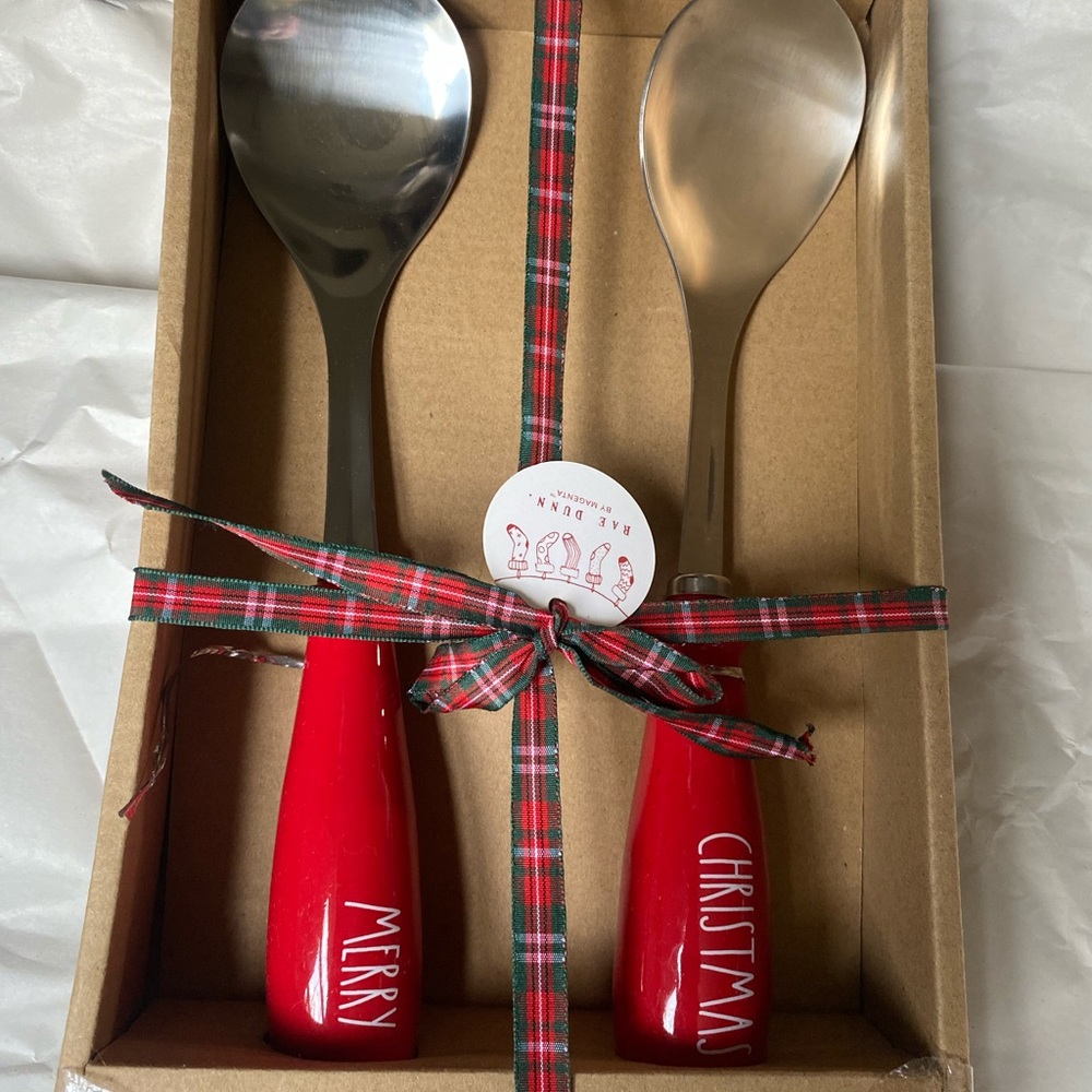 Rae Dunn Merry Christmas utensils